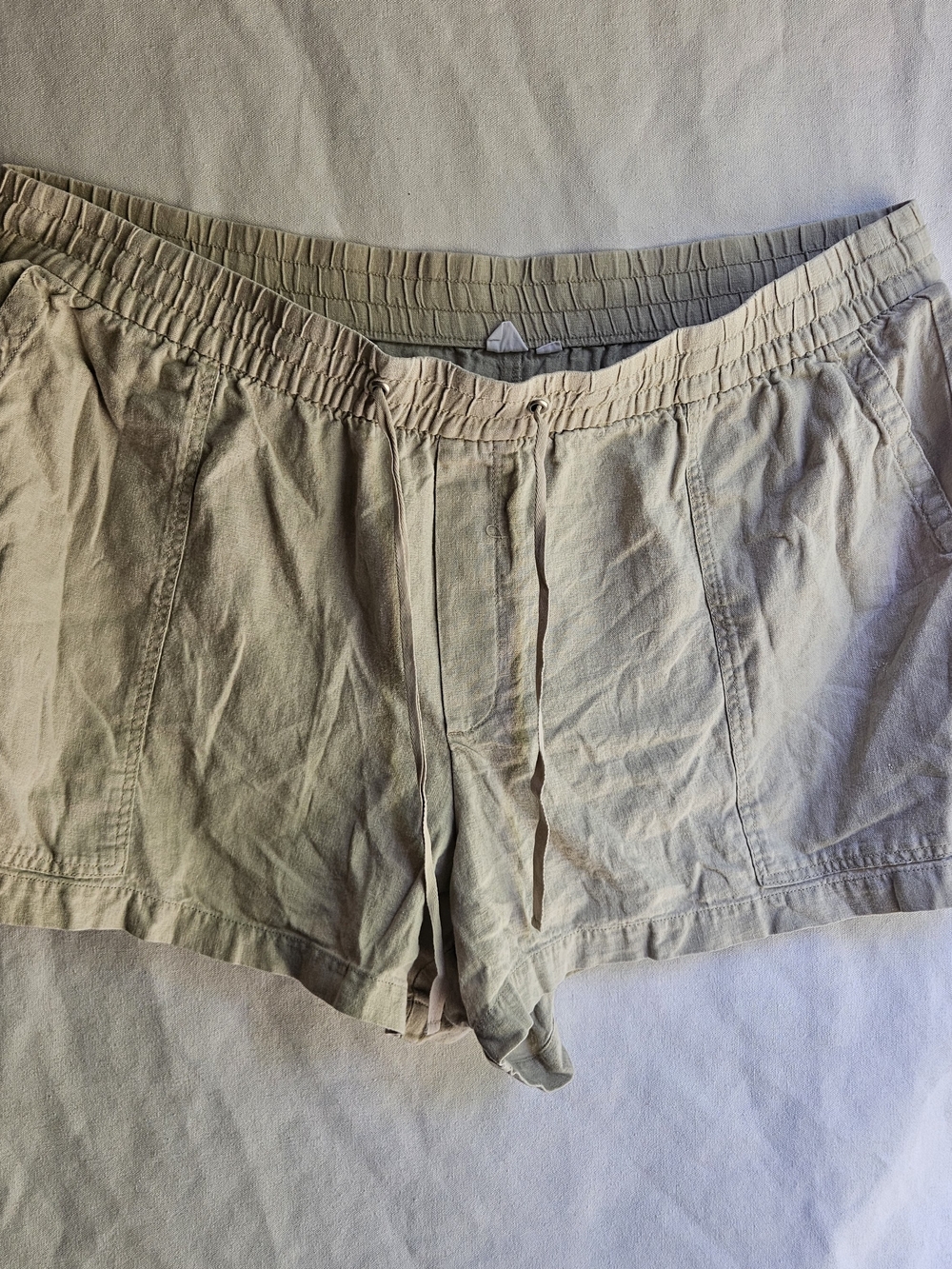 Women's Khaki Linen Blend Pull-On Shorts XXL